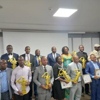 1ère édition des Awards  de l’Economie -  25 bâtisseurs de l’économie ivoirienne distingués  
