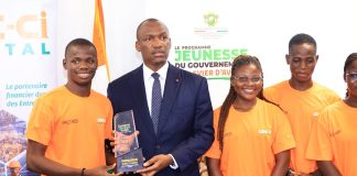 3e édition du Prix de l’Étudiant-Entrepreneur : Mamadou Touré récompense les lauréats, Impact Green de Korhogo en tête - Accueil